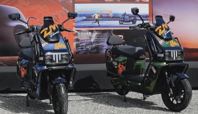 场出街有面充满电150公里轻松跑！开元ky棋牌推荐两款超长续航电摩登(图4)