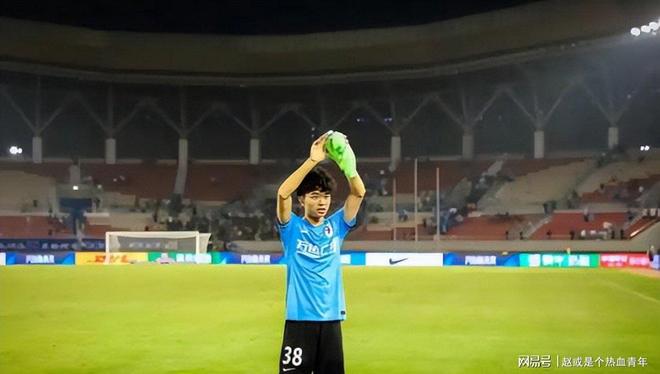 配踢中甲如今成大连英博核心有望进国足开元棋牌app他在谢晖麾下被嘲讽只(图2)