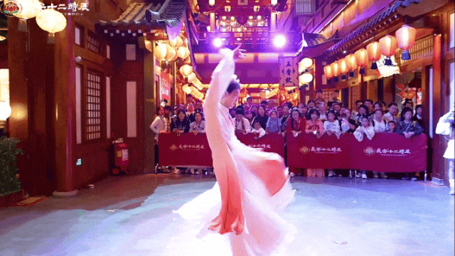 道：72个情绪价值营造标杆案例开元棋牌网站旅游餐饮场景破局之(图26)