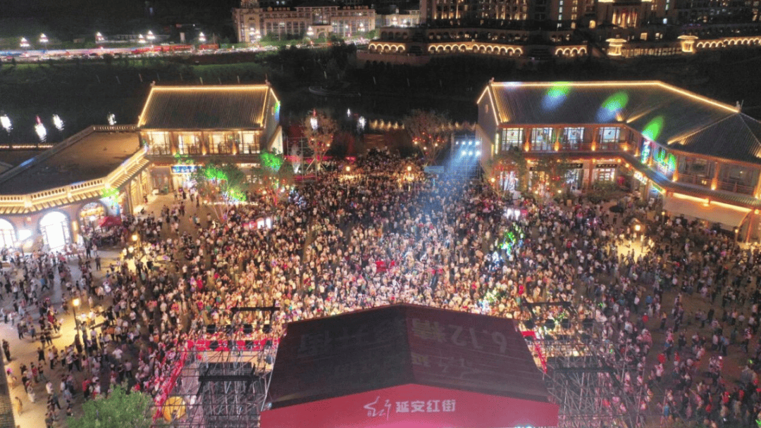 道：72个情绪价值营造标杆案例开元棋牌网站旅游餐饮场景破局之(图74)